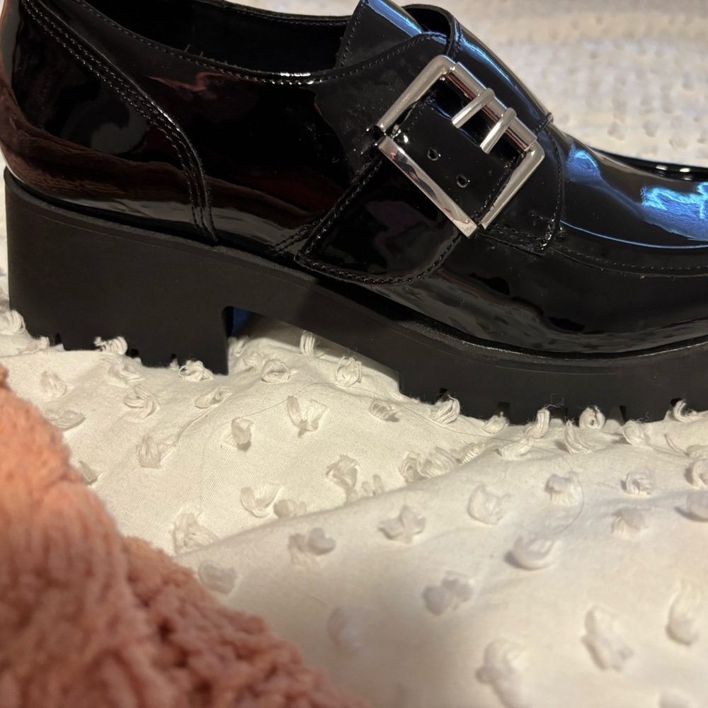 Like new and only wore once